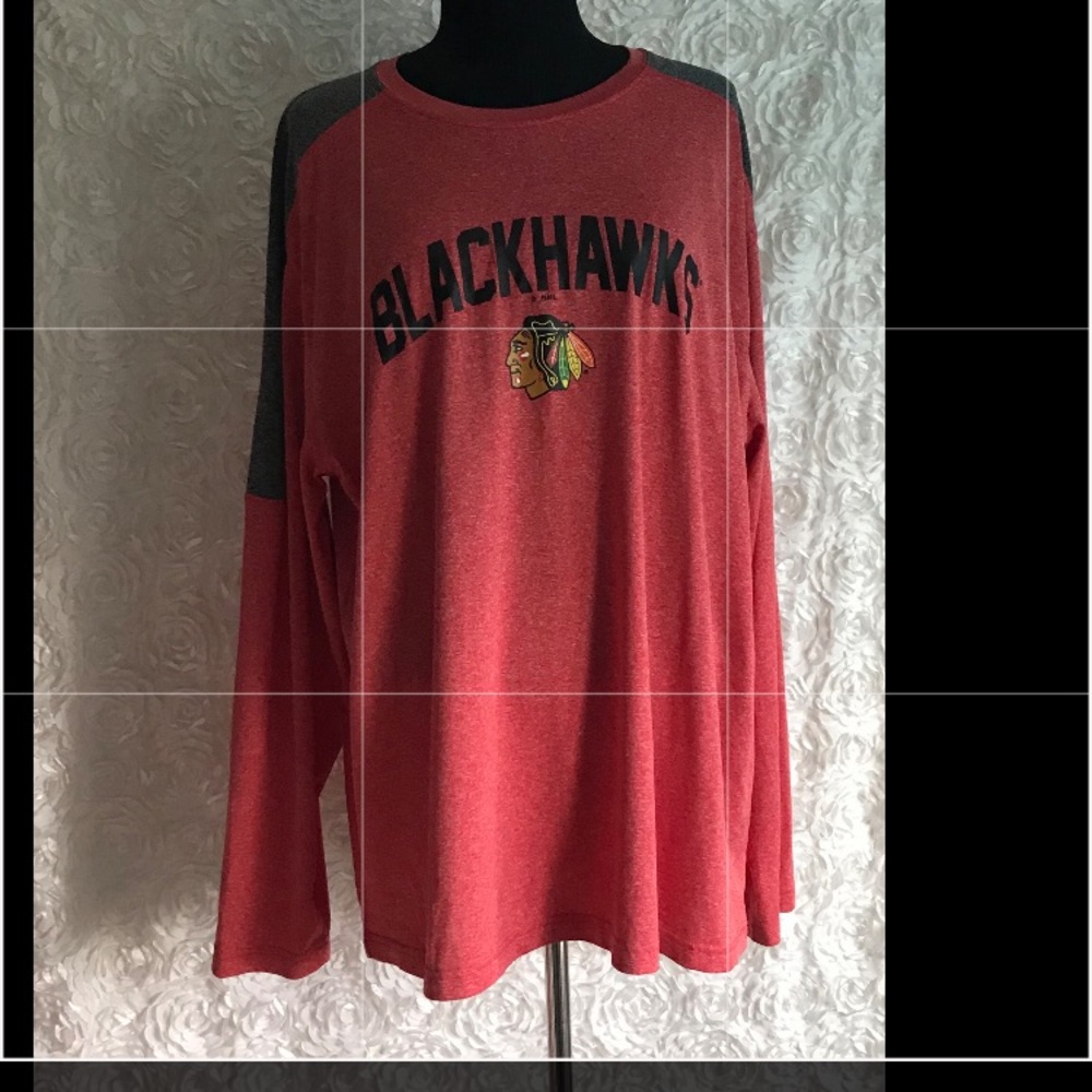 ❤️Sold❤️ BlackHawks Unisex TShirt